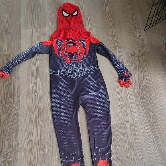 Web-Slinger Hero Costume for Kids - Red and Black HALLOWEEN - Picture 1 of 1